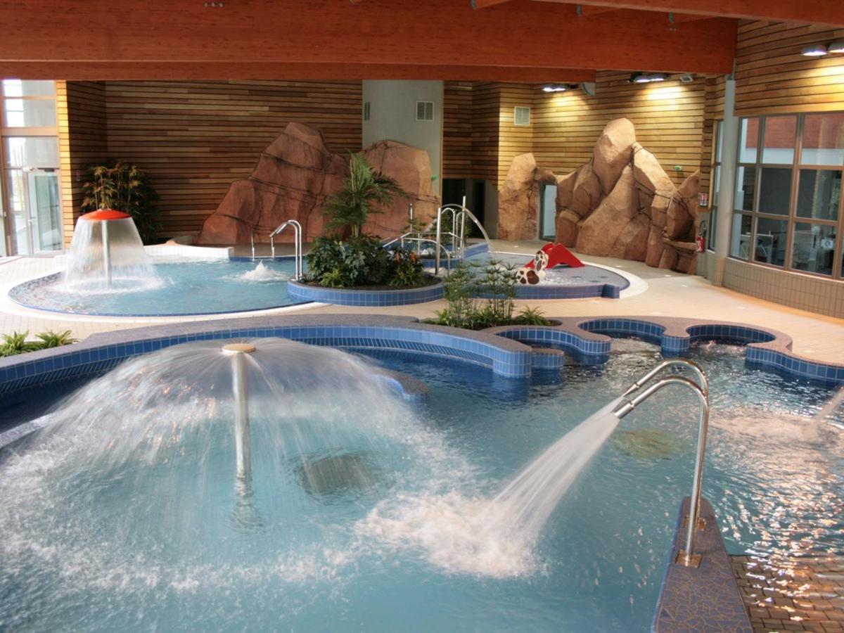 דירות לה בורבול L'Ekrin Des Bains מראה חיצוני תמונה